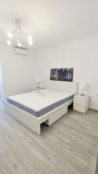 Metrou Dristor, Decebal, Prima Inchiriere, Studio 40 mp, Boiler, AC