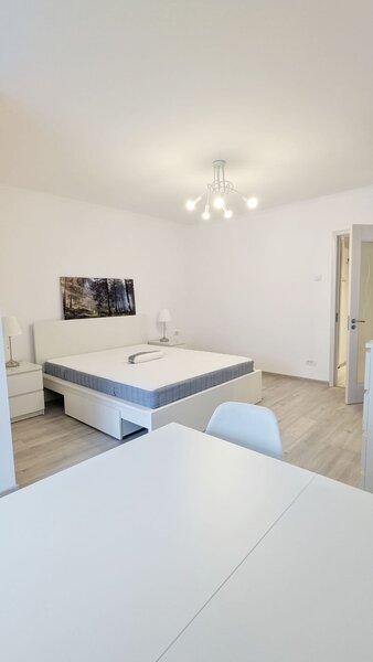 Metrou Dristor, Decebal, Prima Inchiriere, Studio 40 mp, Boiler, AC